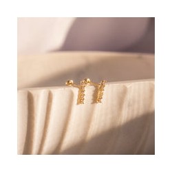 Arete barrita con zirconia