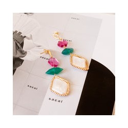 Arete Roxxana Calcedonia