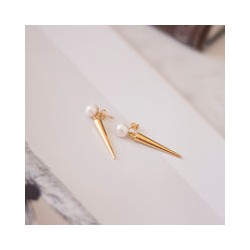 Arete Alyssa con Spike