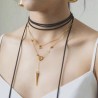 Collar cruzado con Spike